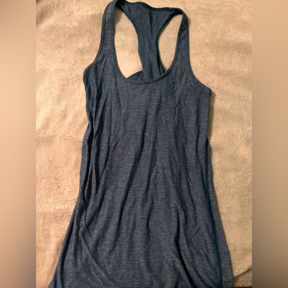 Lululemon tank